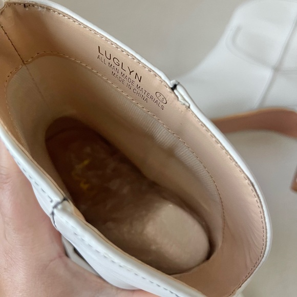 NWB- Lulu’s White Boots - Picture 10 of 11